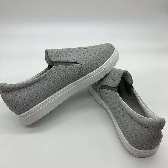Gray Slip On Sneaker Women Shoes Size 8.5 - Picture 5 of 9